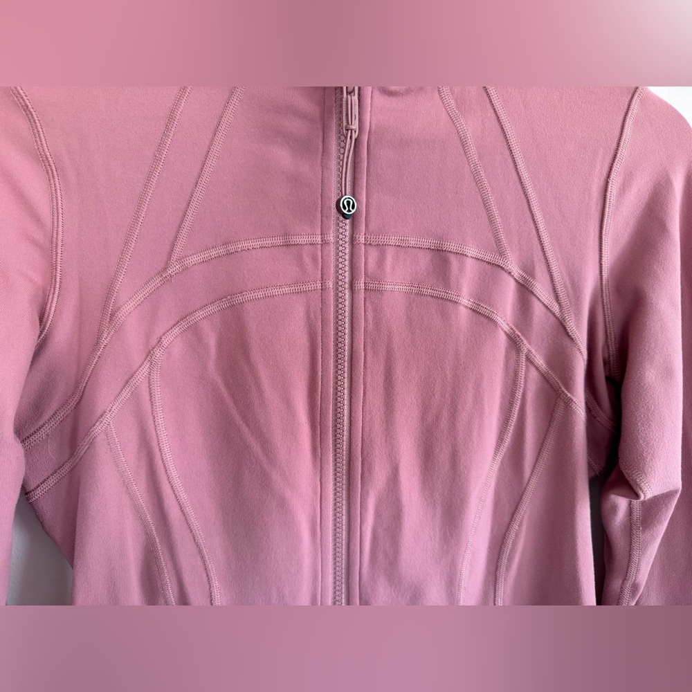 Lululemon Define Jacket, Quicksand, 1st Release 04/17  Style: W4F82S Size 8 - Picture 7 of 16